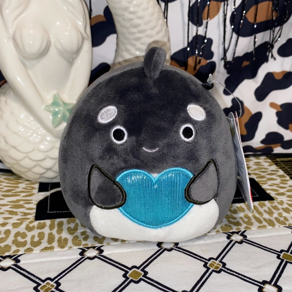 SQUISHMALLOWS KAI THE WHALE PLUSH PILLOW TOYS